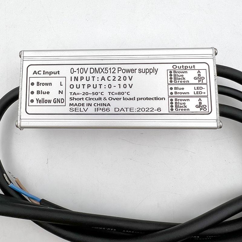 DMX512信號(hào)轉(zhuǎn)0-10V電壓調(diào)光信號(hào)高壓220V輸入